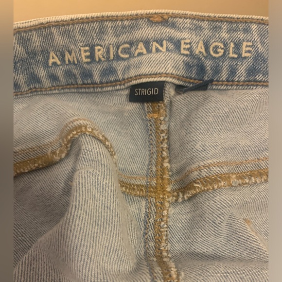 Women’s American Eagle Strigid High Rise Jeans Size 16 Short petite Mom Jeans - Picture 5 of 6